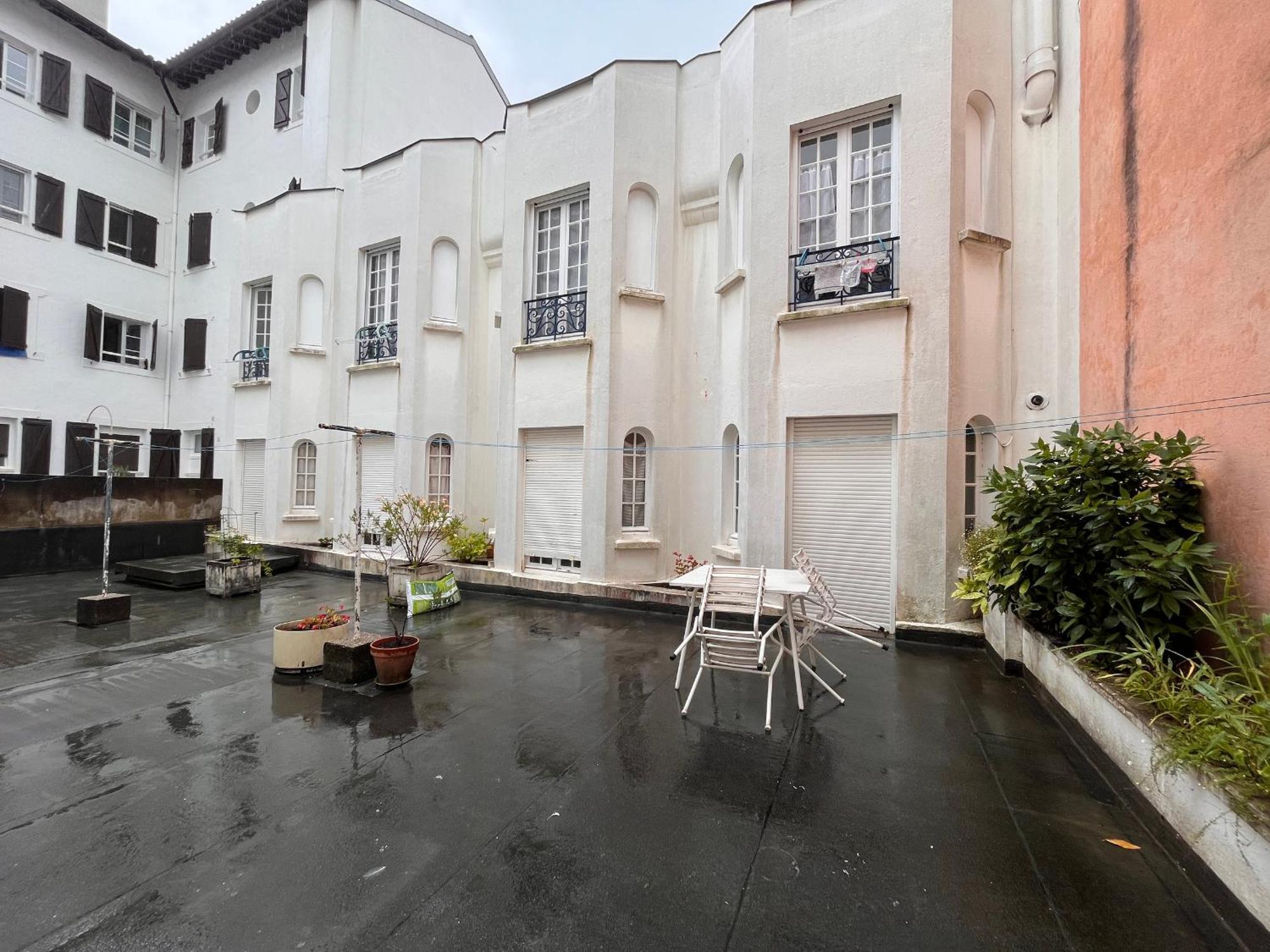 Apartment Lumineux 2 Pieces, Coeur De Saint-jean-de-luz, Proche Et Commerces, Avec Wifi - Fr-1-239-1002 *