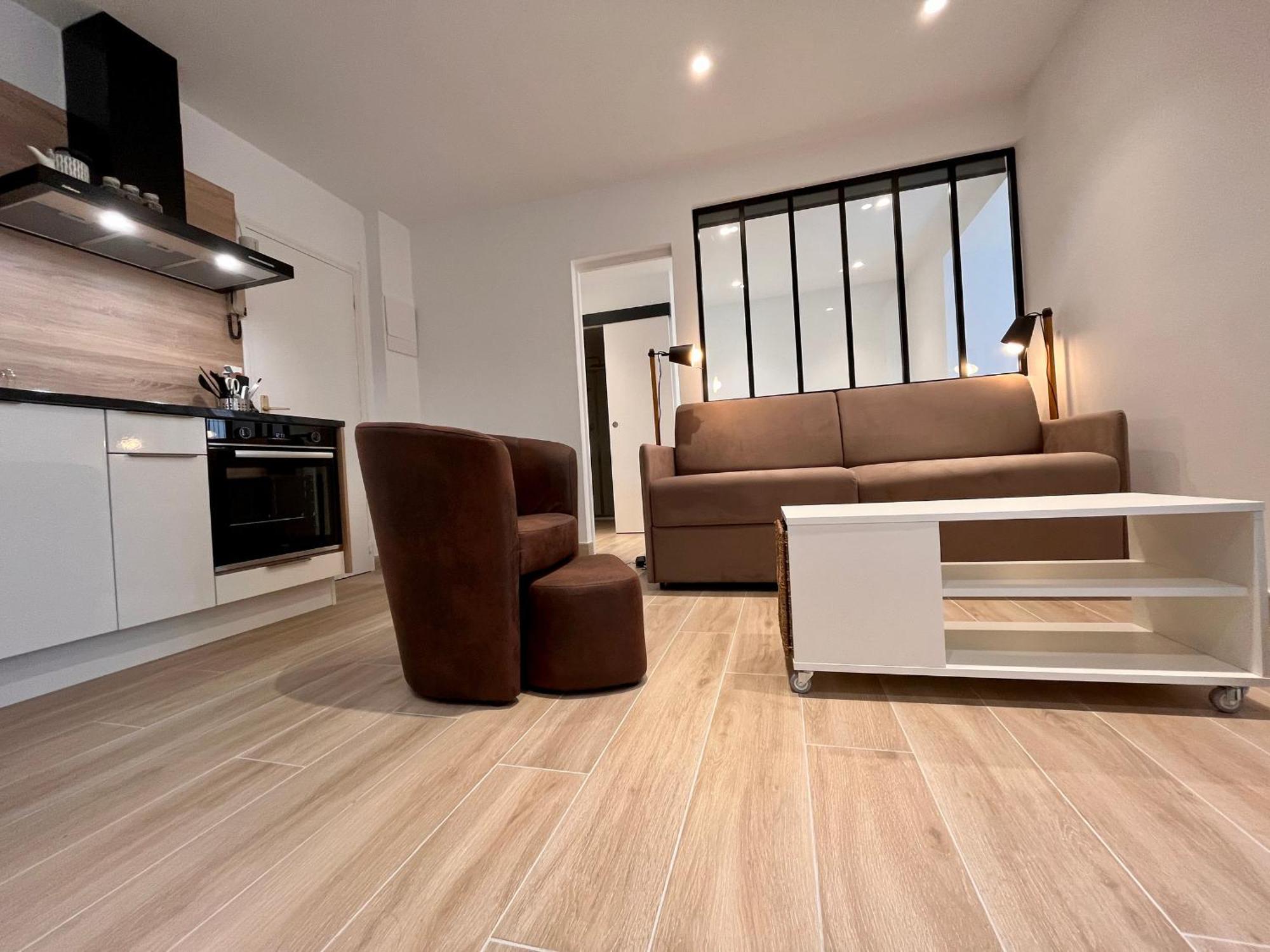 Lumineux 2 Pieces, Coeur De Saint-jean-de-luz, Proche Et Commerces, Avec Wifi - Fr-1-239-1002 Apartment *